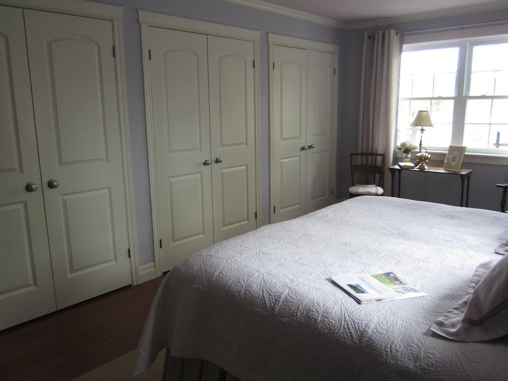 Casa Breeze B & B Saint Stephen Rum bild