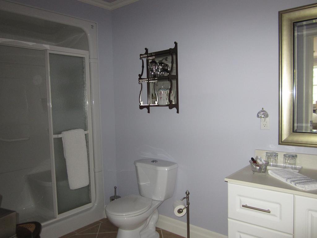 Casa Breeze B & B Saint Stephen Rum bild