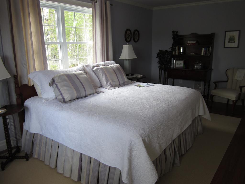 Casa Breeze B & B Saint Stephen Rum bild